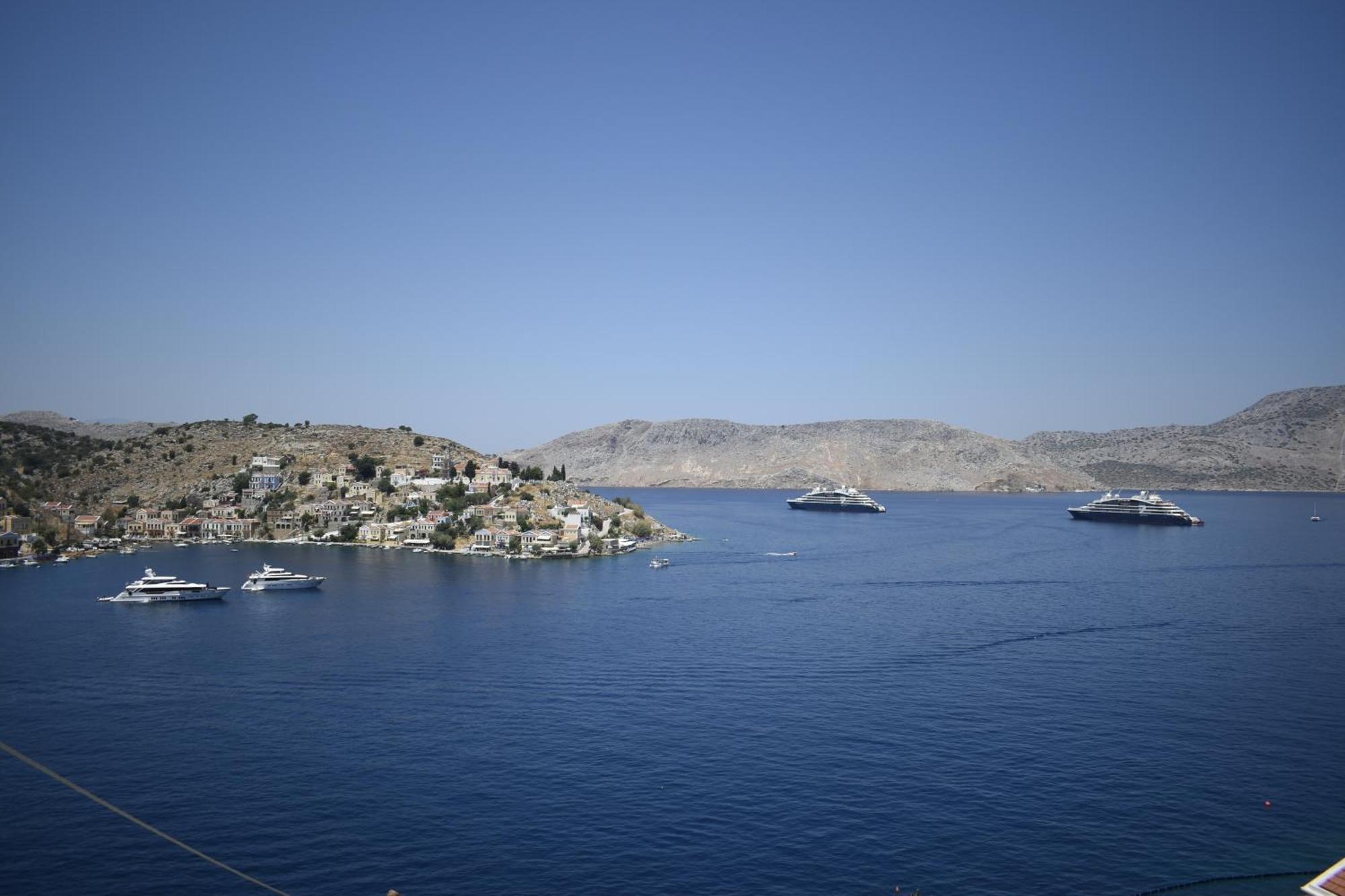 Marea Studios Symi Exterior foto