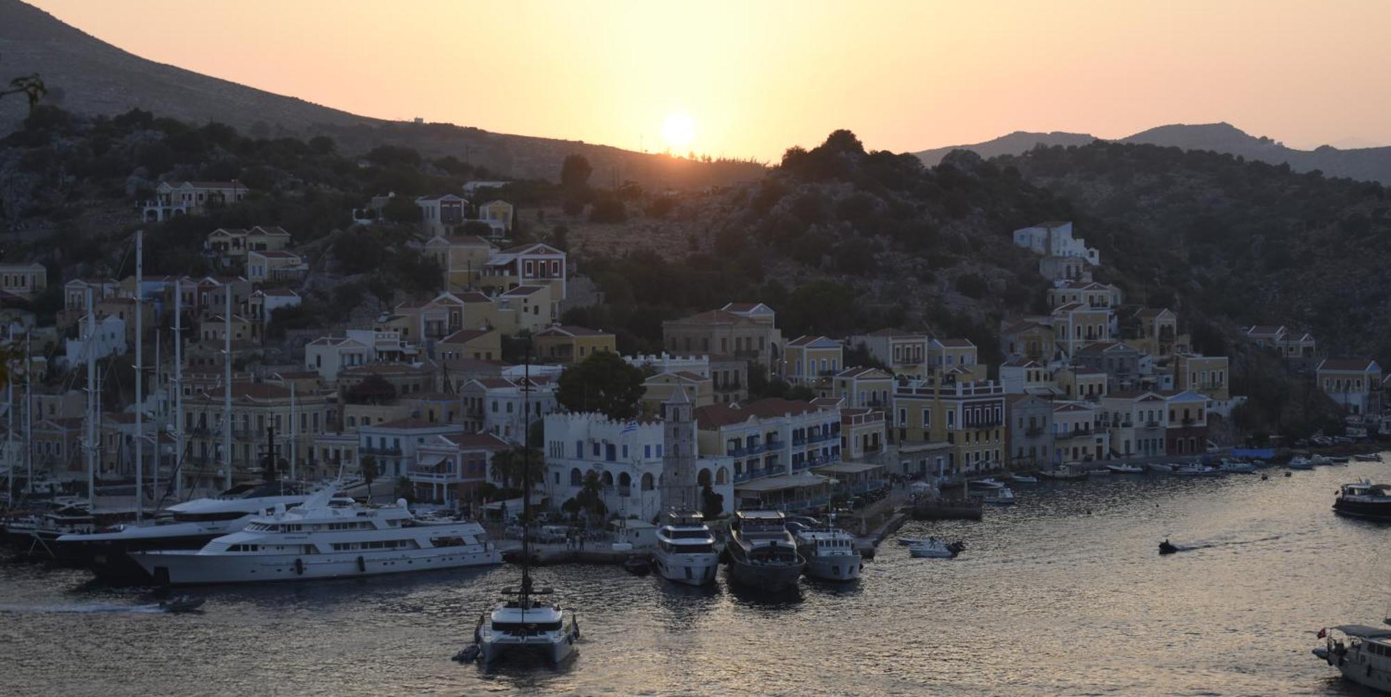Marea Studios Symi Exterior foto